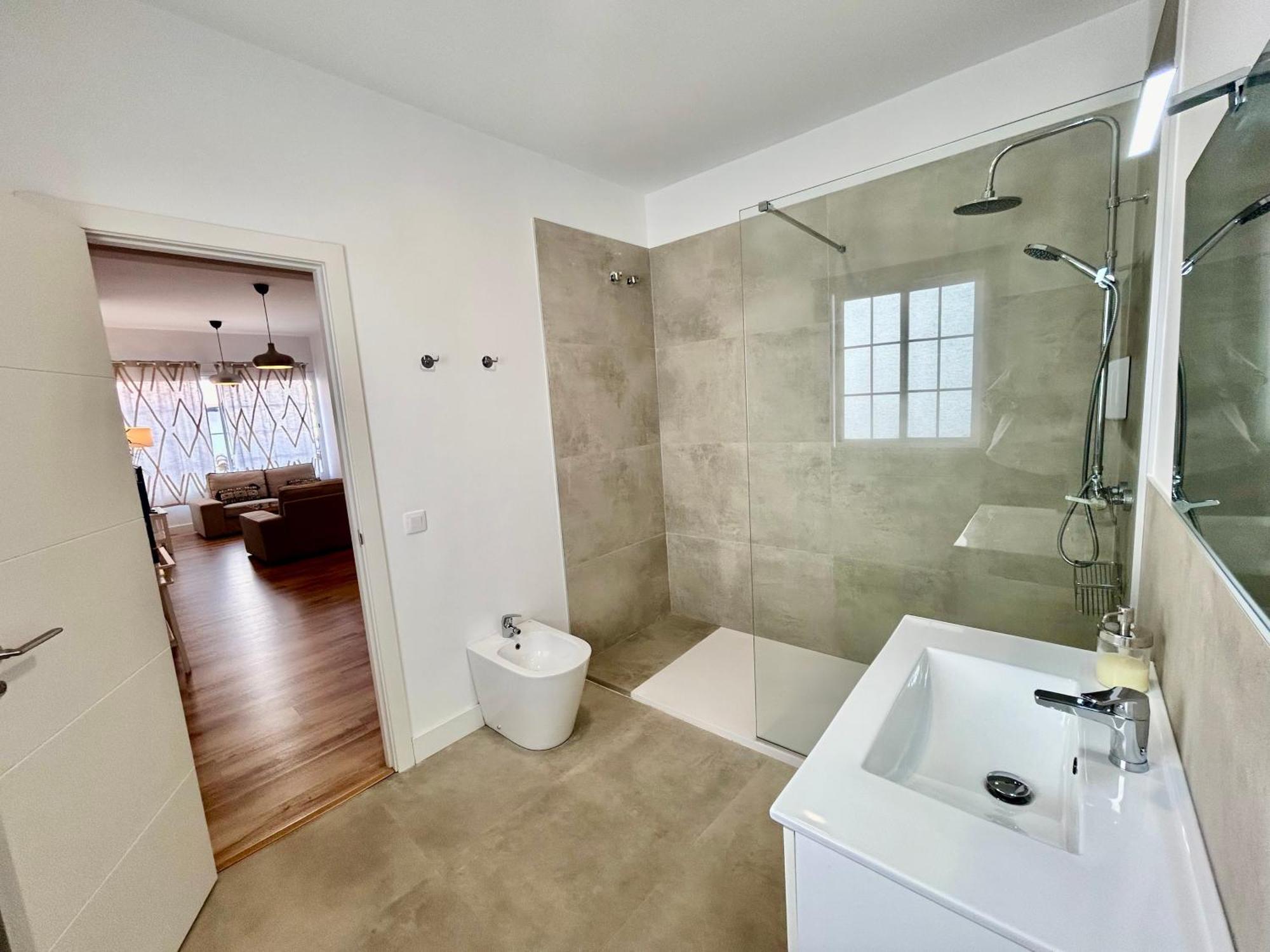 Acogedor Apt 6Pax 3Bdr 2Bth - Cozyhomesevilla5 מראה חיצוני תמונה