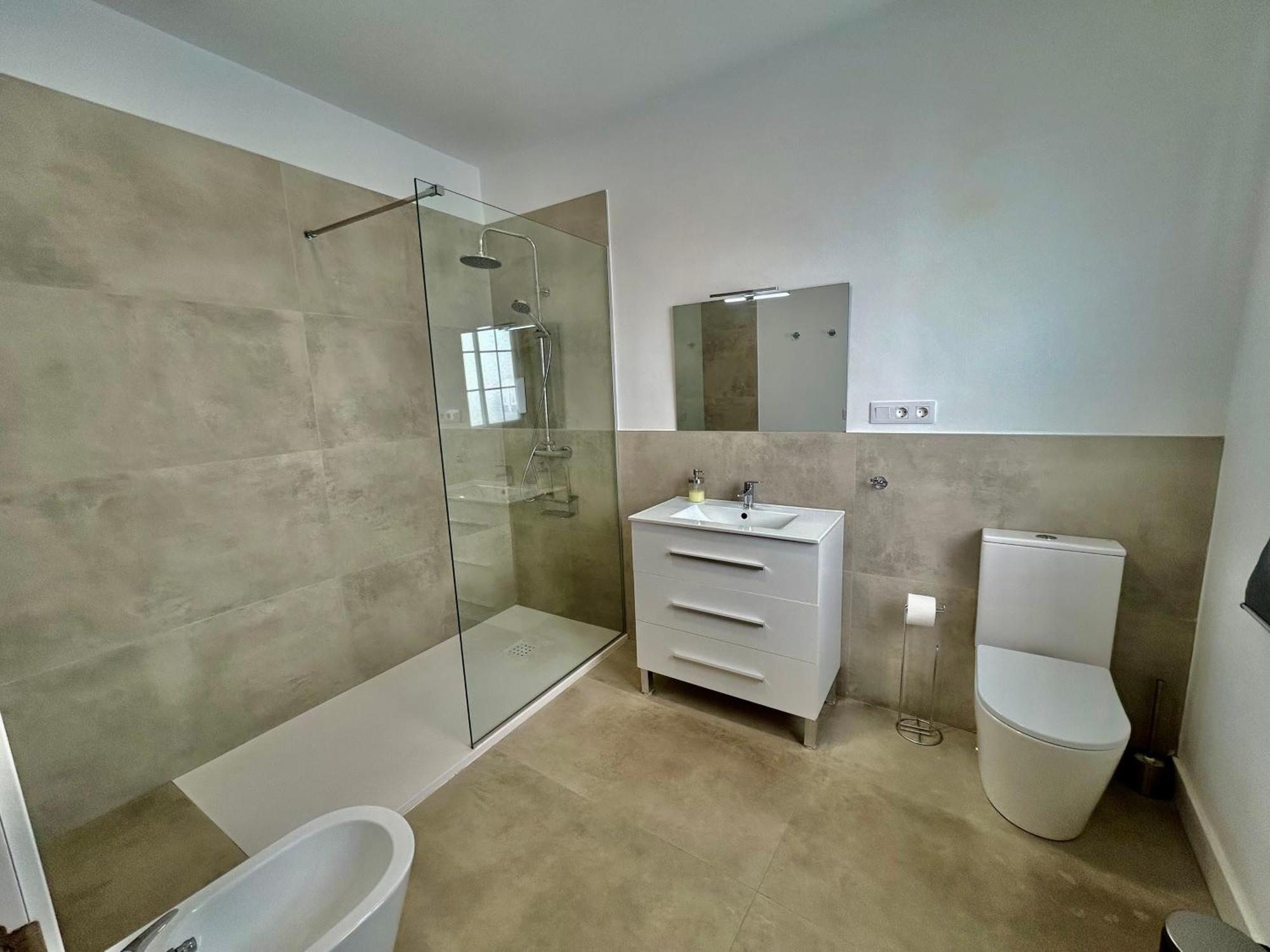 Acogedor Apt 6Pax 3Bdr 2Bth - Cozyhomesevilla5 מראה חיצוני תמונה