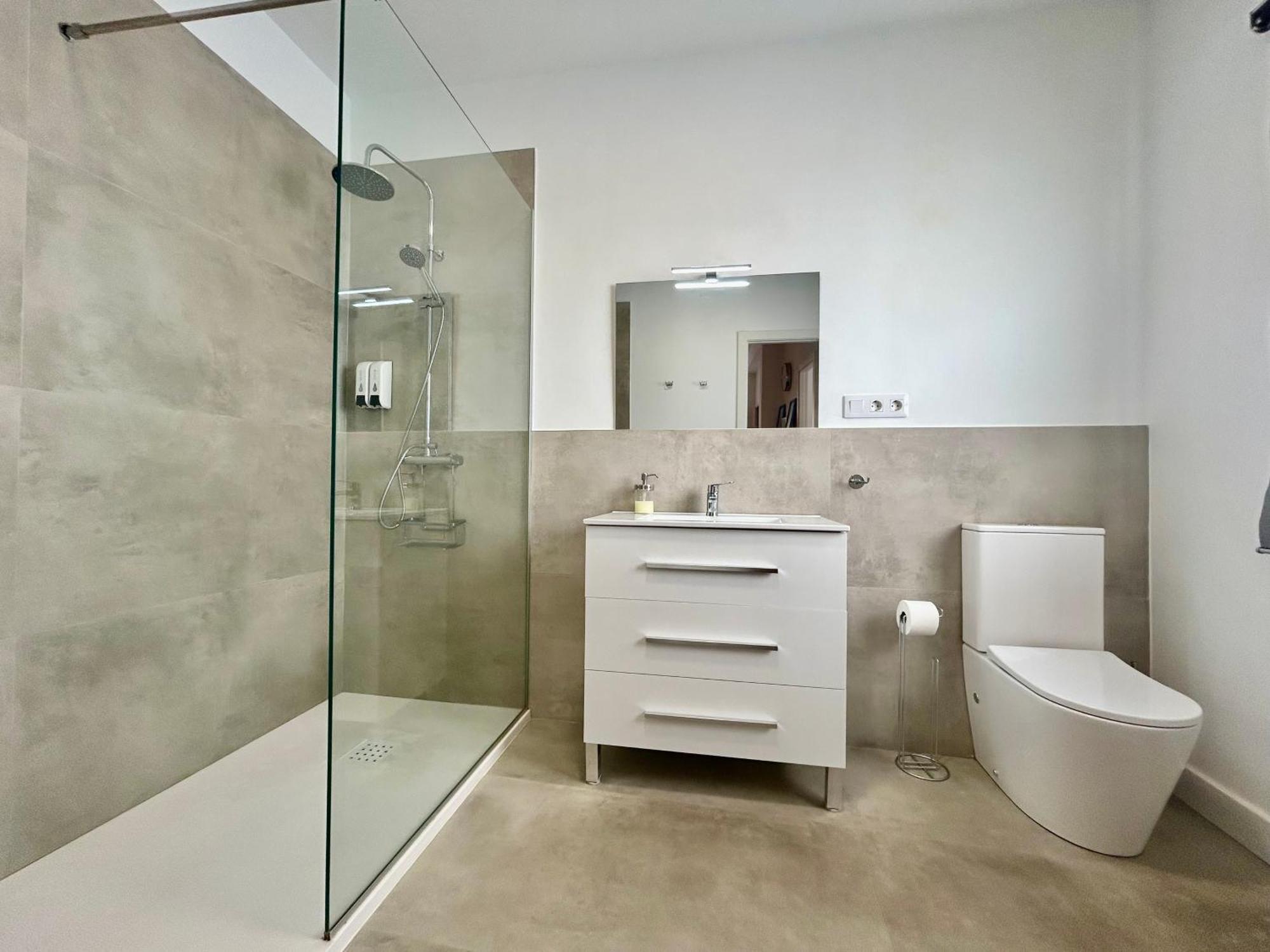 Acogedor Apt 6Pax 3Bdr 2Bth - Cozyhomesevilla5 מראה חיצוני תמונה